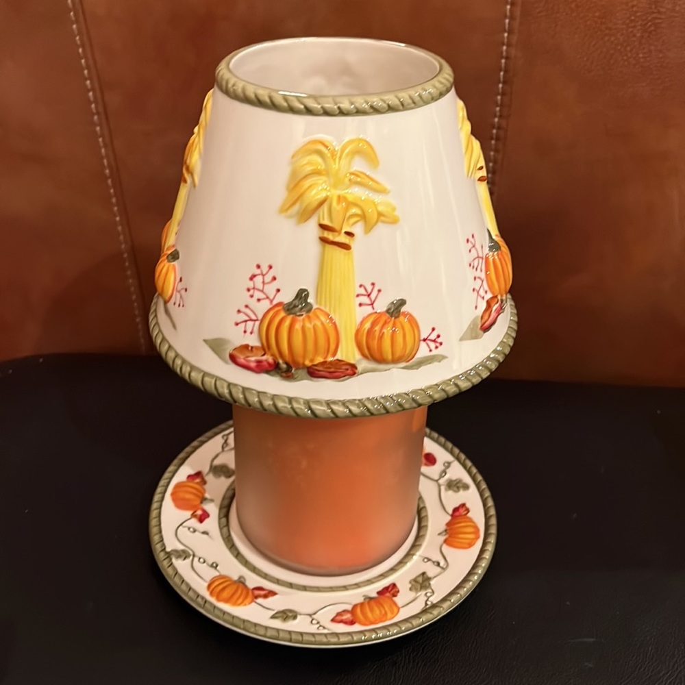 Pumpkin Design Frosted Soy Jar Candle w/Plate & Ceramic Shade